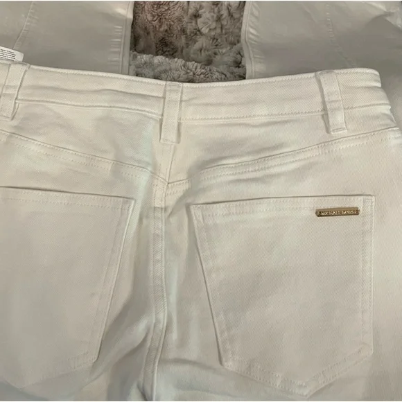 ๐ โ๏ธ Michael Kors Sailor High Rise Flared Leg Jeans with gold hardware Buttons - Picture 13 of 17